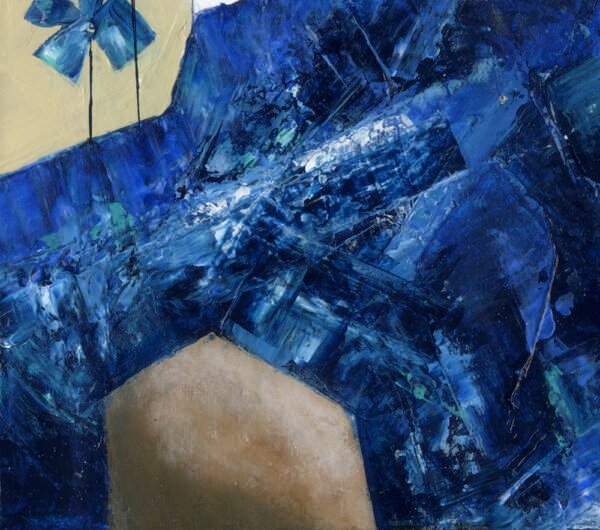 Sapphire In The Garden